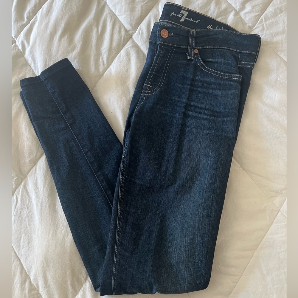 7 For All Mankind “The Skinny” Mid Rise Jeans Size 26